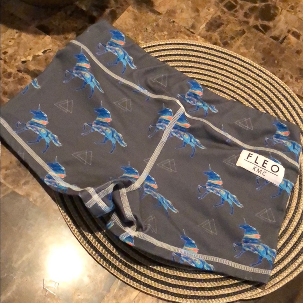 KMC fleo shorts